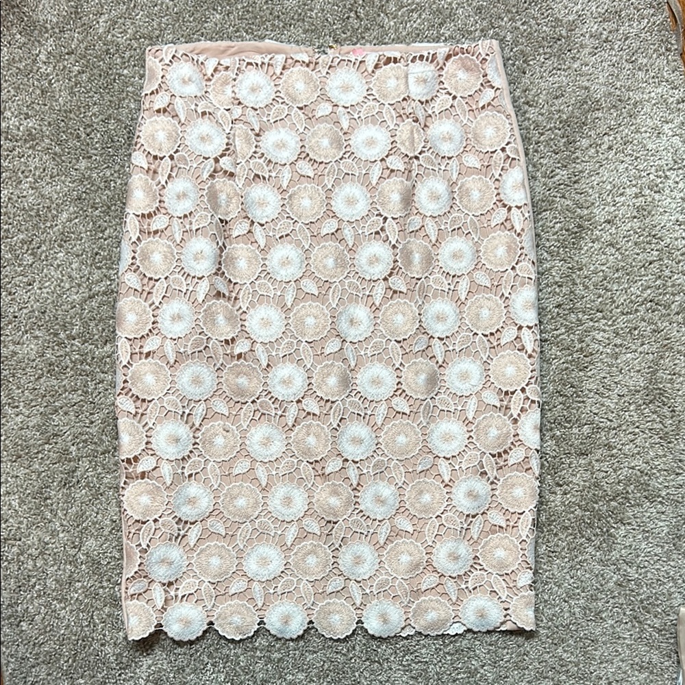 Calvin Klein Lace Pencil Skirt - Cream and White